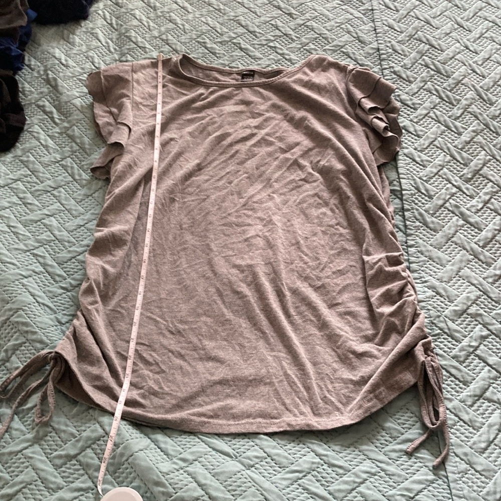 SHEIN short sleeve top